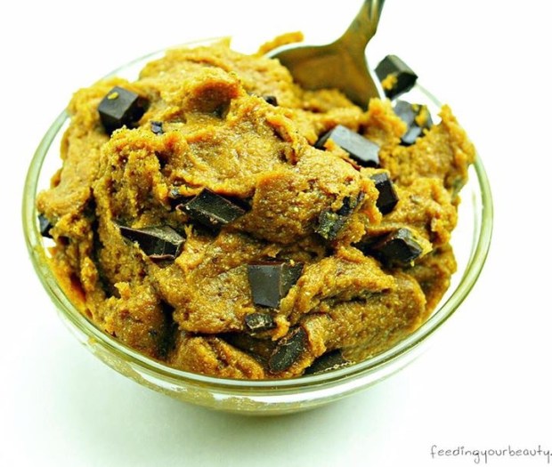 Pumpkin Chocolate Chip Cookie Dough - 3 Ways (vegan, gluten free, oil free)