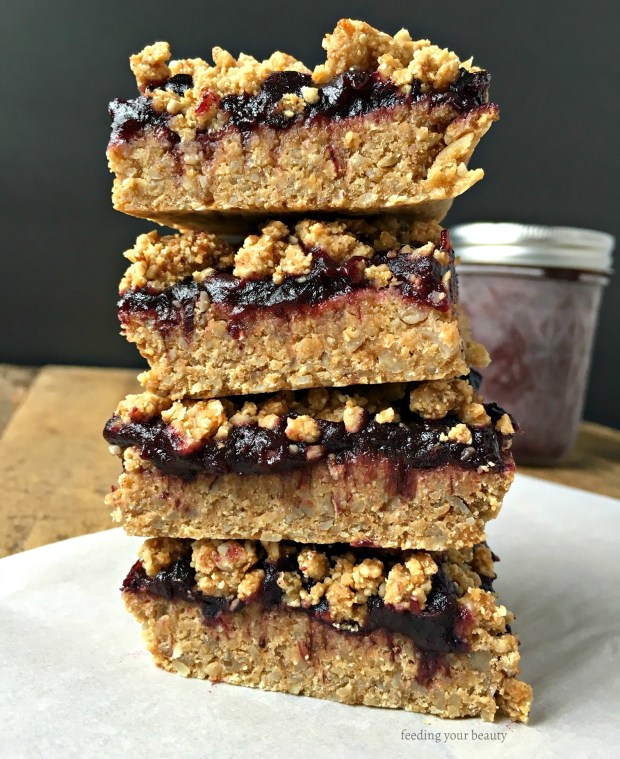 Healthy Fruit and Oat Crumble Bars