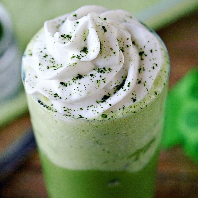 Peppermint Matcha Frappuccino