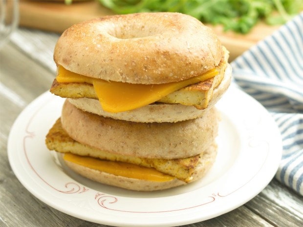The 10 Minute Vegan Breakfast Sandwich