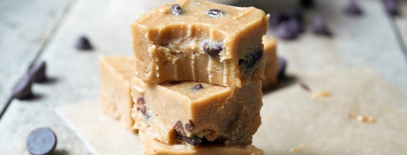 Vegan Chocolate Chip Cookie Dough Fudge - Gluten Free, Vegan, Refined Sugar Free